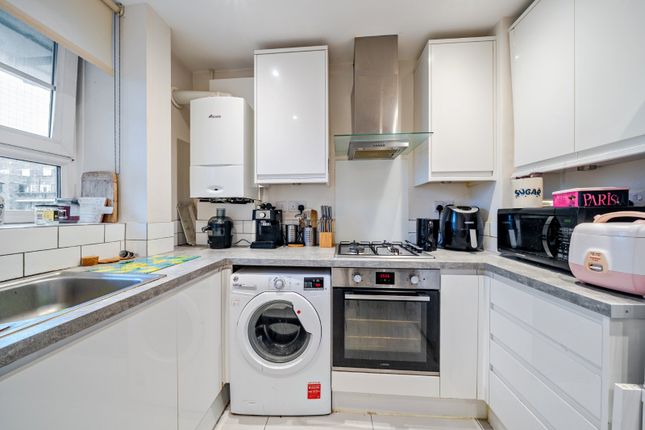 Flat 38, Croxteth House,, Wandsworth Road, London photo 2