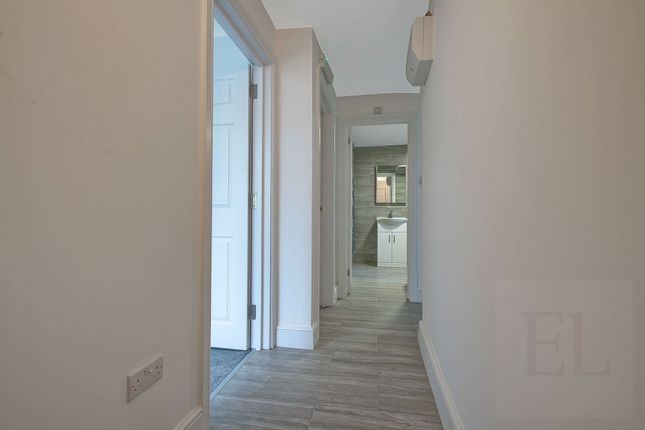 Flat 1, 47 Balmoral Road, Harrow photo 4