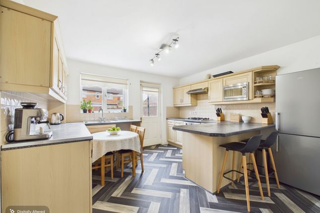 47, Balmoral Way, Prescot photo 3