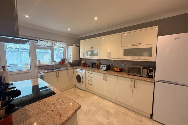 6, College Close, Chippenham photo 4