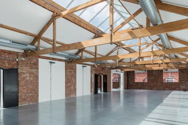 Office to let in Northburgh House, Northburgh Street, London