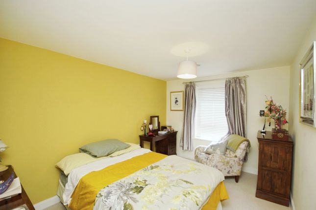 31, Cheswick Court, Cheswick Village photo 4