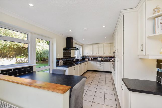 21, Colebrooke Lane, Cullompton photo 4