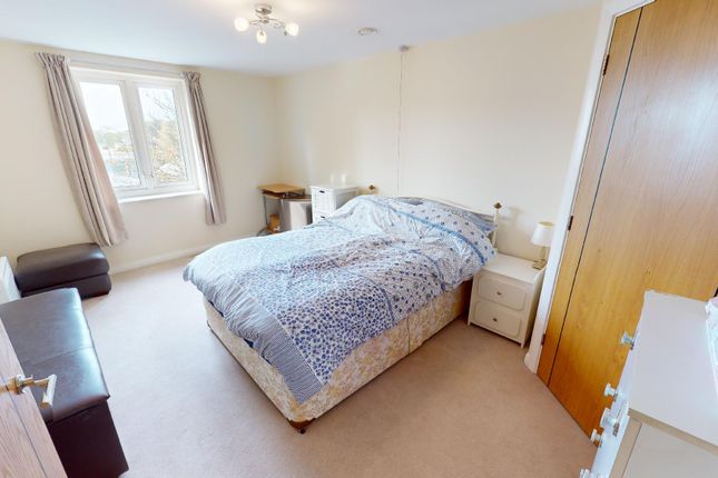 Flat for sale in Crofts Bank Road, Urmston, Manchester
