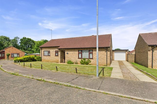 3-bed bungalow on 1, Kestrel Avenue, Downham Market, £305,000