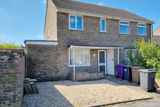 Thumbnail Semi-detached house to rent in De Gravel Drive, Cranwell Village, Sleaford