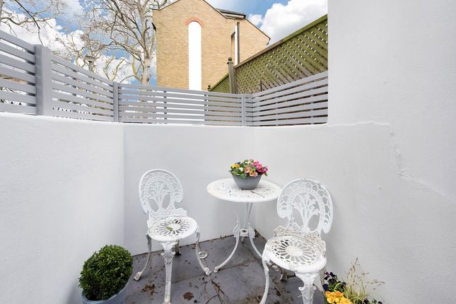 Flat for sale in Moore Park Road, London