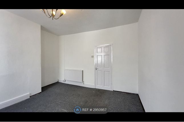 Greswell St, Denton, Manchester photo 4