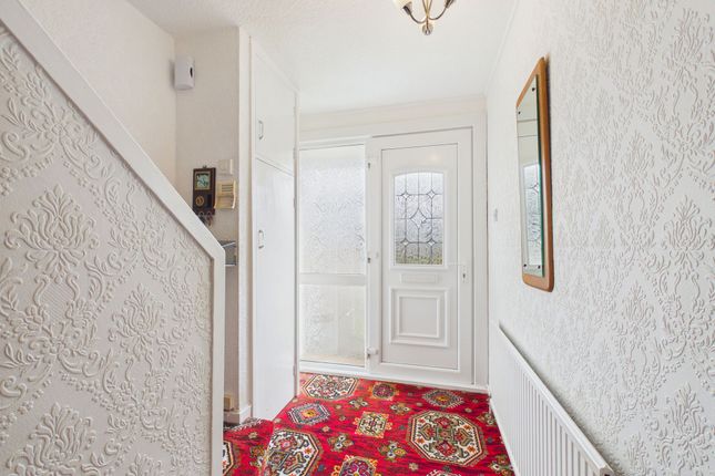28 Seaton Park, Workington photo 4
