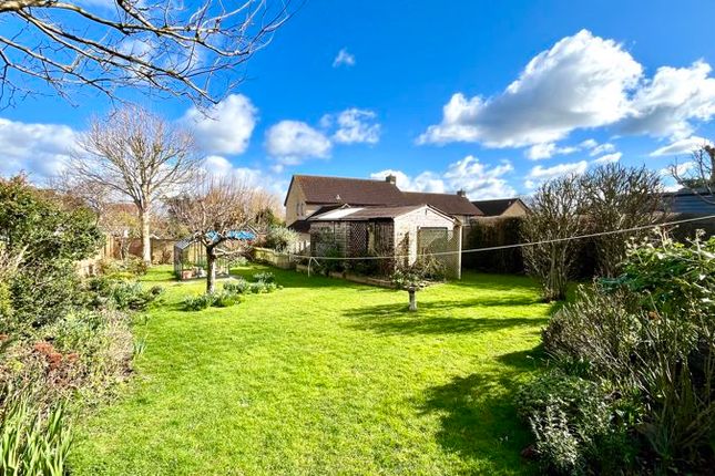 Staddlestones, Pottery Road, Ilminster photo 4