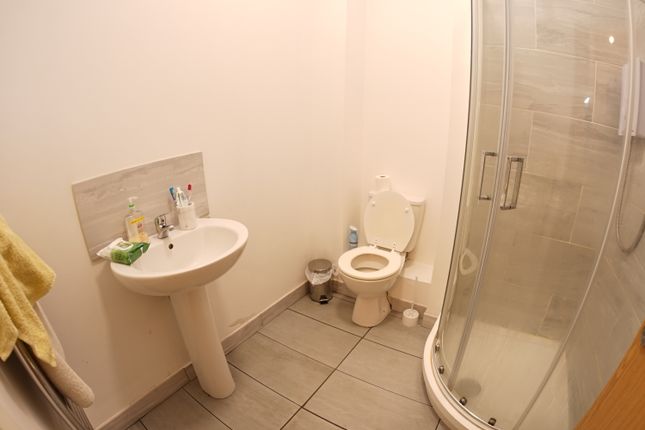Flat to rent in City Exchange, 61 Hall Ings, Bradford, Yorkshire