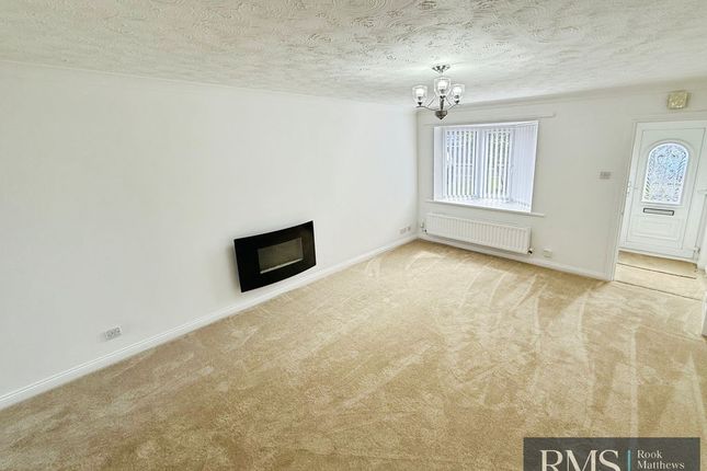 17, Broad Meadows, Newcastle Upon Tyne photo 3