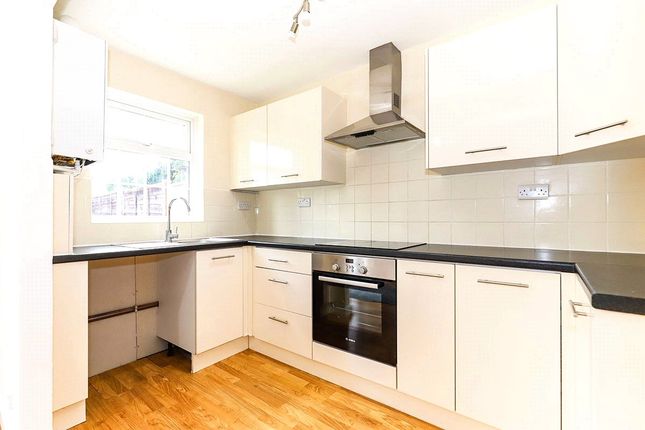 36, Canterbury Drive, Wolverhampton photo 4
