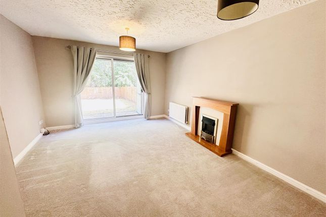 78, Fieldsway Drive, Derby photo 3