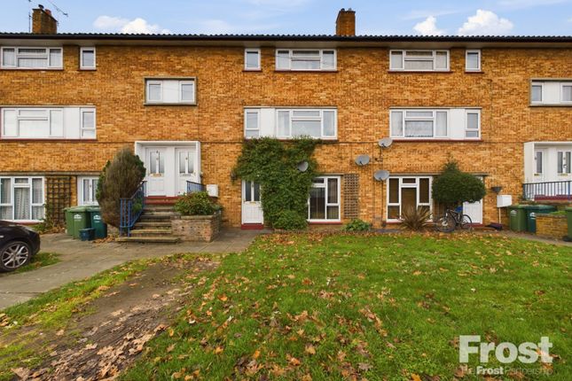Thumbnail Maisonette for sale in Clare Road, Stanwell, Middlesex