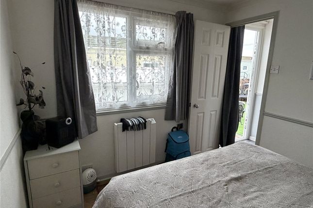 26, Caravan Park, Syston photo 4