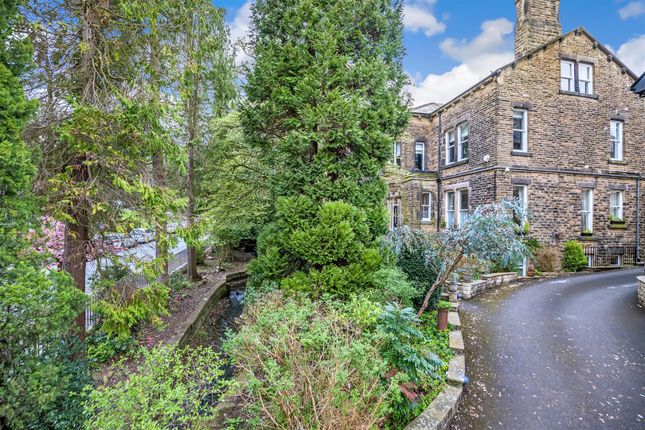 Flat for sale in Grove Road, Ilkley