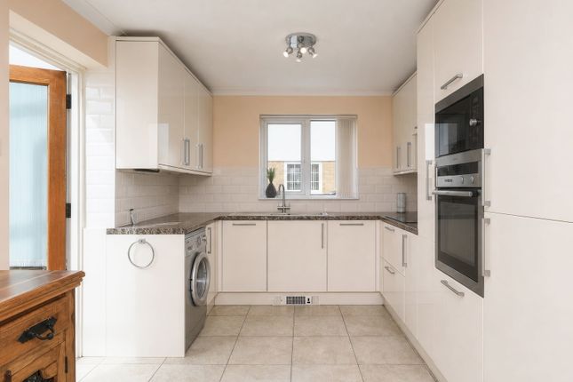 10, Priory Road, St. Ives photo 4