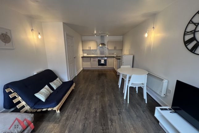 Flat for sale in Moss Street, Liverpool