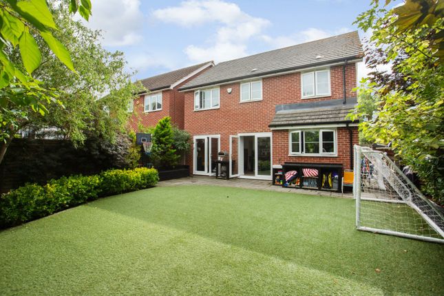 13, Willowbrook Close, Kent photo 4
