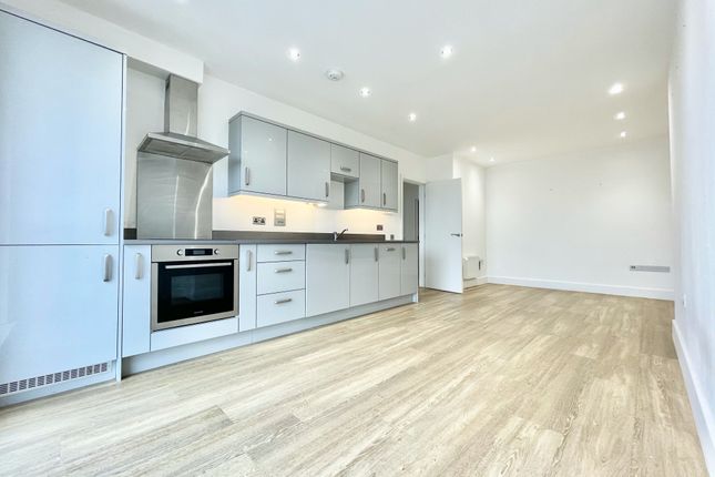 Flat to rent in Dane Street, Bedford