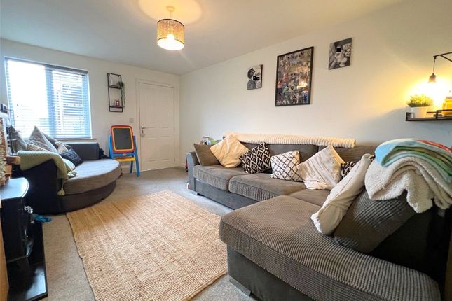 77, Tasker Way, Dyfed photo 2