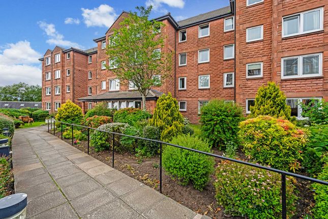 Thumbnail Flat for sale in Elphinstone Court, Kilmacolm