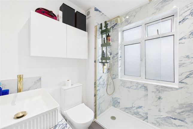 Flat 2, 44, Madrid Road, Guildford photo 4