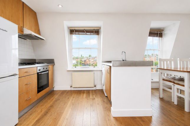 3 27, Brecknock Road, London photo 4