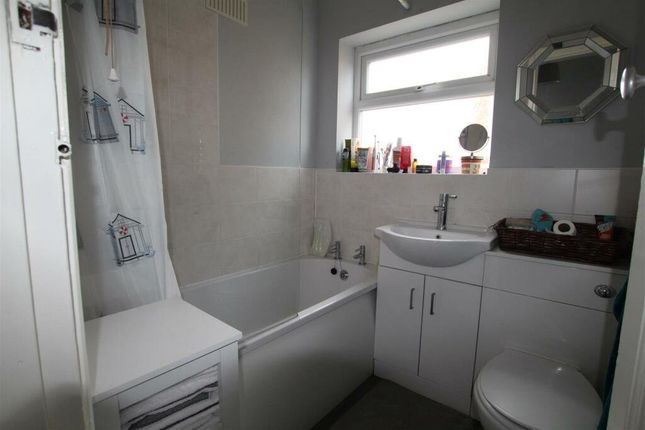 92, Hanslope Crescent, Nottinghamshire photo 5