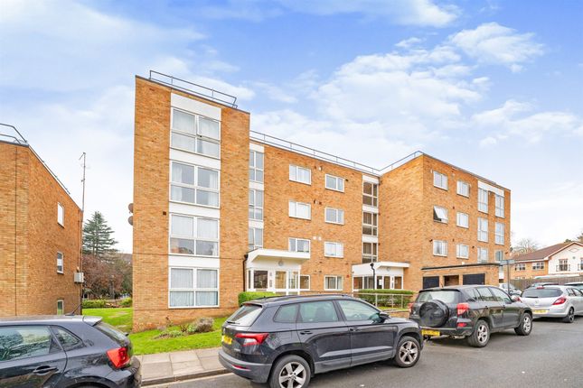 Thumbnail Flat to rent in Rokesby Place, Wembley