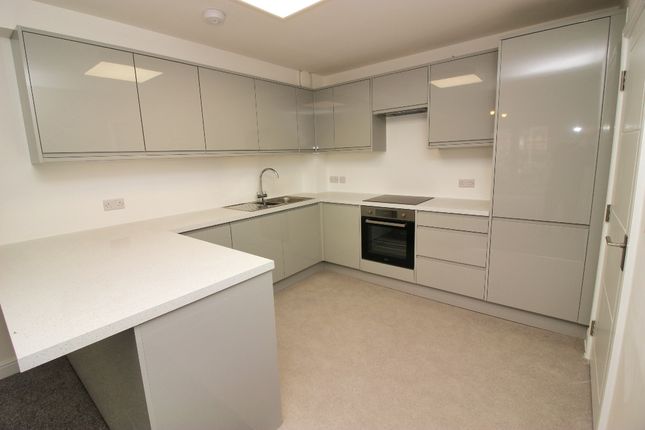 Flat for sale in Western Road, Borough Green