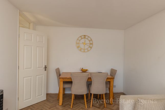3, Thurne Way, Great Yarmouth photo 4
