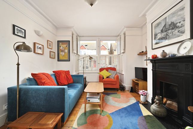 64, Gordon Road, West Sussex photo 4
