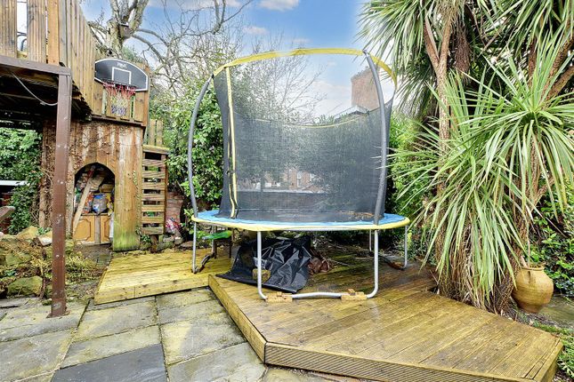 Garden_4.Jpg