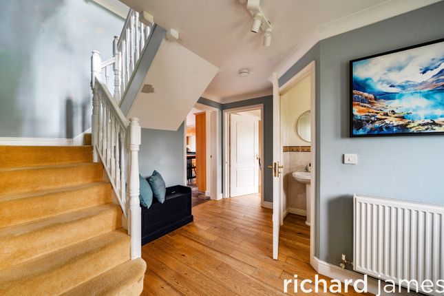 2, Butleigh Road, Swindon photo 4
