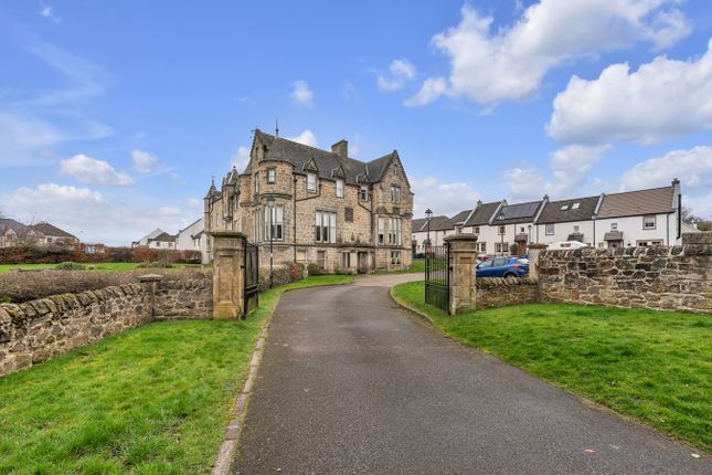Thumbnail Flat for sale in Craigflower Court, Torryburn, Dunfermline