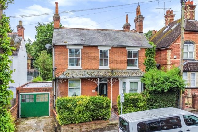 Thumbnail Detached house for sale in Wantage Road, Reading, Berkshire