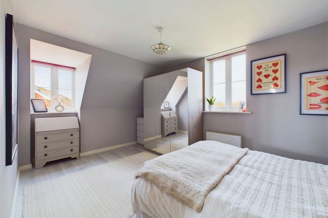Flat for sale in Red Kite Way, Goring-By-Sea, Worthing