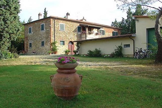 Country house for sale in Lucignano, Lucignano, Toscana