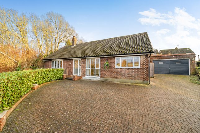 3-bed bungalow on 10, Hillside, Dartford, £600,000