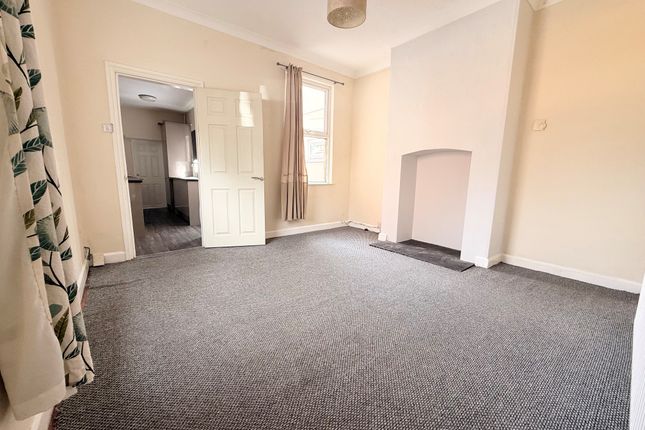 68, Albert Promenade, LOUGHBOROUGH photo 5