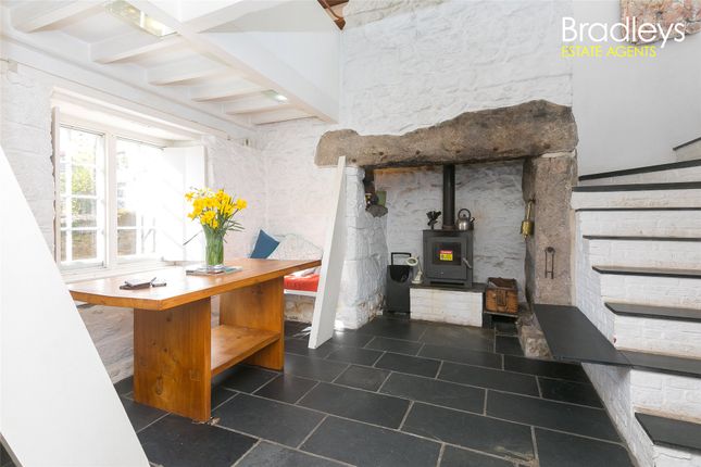 Cottage for sale in Kerris, Penzance, Cornwall