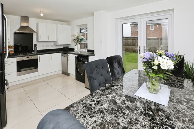 9, Thorn Tree Drive, Merseyside photo 2
