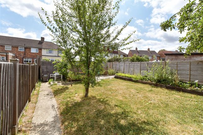 Groomsland Drive, Billingshurst photo 2
