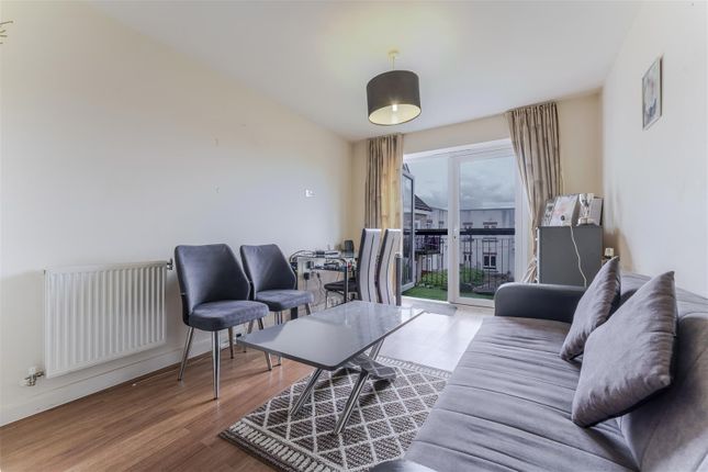 Featherstone Court, 72, Featherstone Road, Southall photo 2