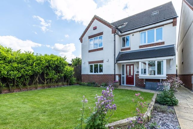 Thumbnail Detached house for sale in Newton Road, Bletchley, Milton Keynes