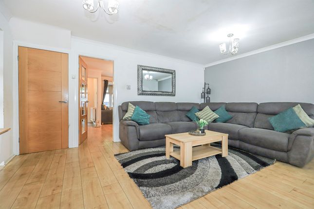 14, Cannock Road, Wolverhampton photo 3