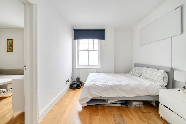 Flat A, 195, Earls Court Road, London photo 3