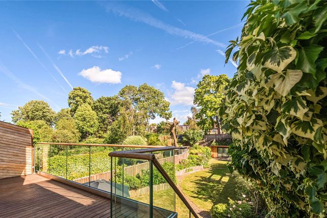 14, Munster Road, Teddington photo 4